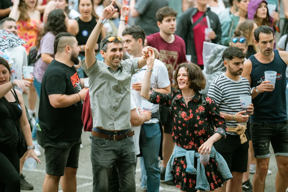 How to Apply for a Block Party Permit in the Borough: Step-by-Step